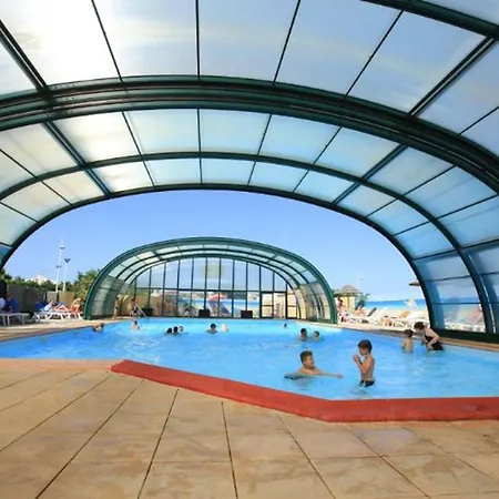 Kemp Mobil Confortable Avec Terrasse Pour 4 Personnes, Proche - Api-1-52-1485 La Faute-sur-Mer